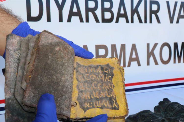 Diyarbakır'da ele geçirildi! Paha biçilmez değere sahip