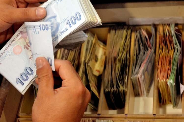 En düşük memur maaşı 3 bin 677 lira olacak! İşte mesleğe göre zamlı maaşlar