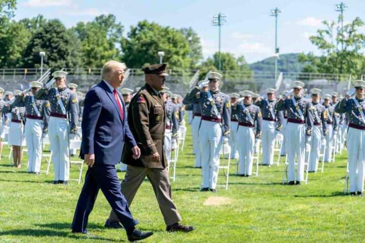 ABD Başkanı Trump korkuttu: Nörolojik rahatsızlık olabilir!