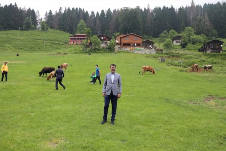 <p>Ayder'de otopark problemini çözmeyi hedeflediklerine dikkati çeken Kurum, şu değerlendirmede bulundu:</p>