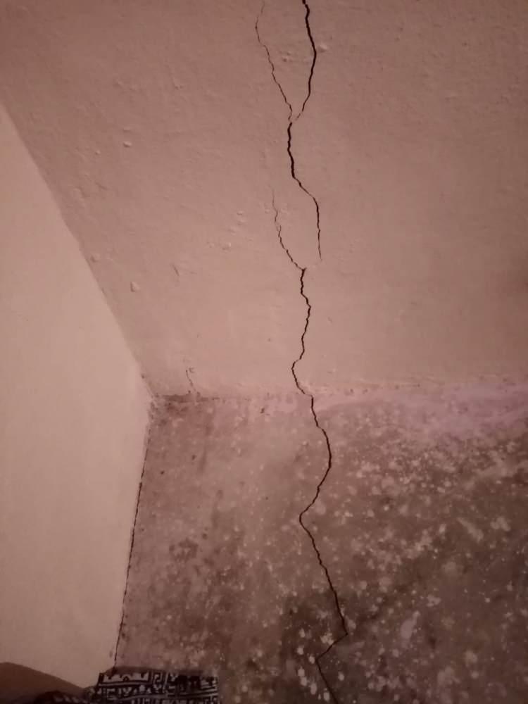 <p>Öte yandan Erzurum Valisi Okay Memiş de bölgede incelemelerde bulunmak üzere Çat ilçesine hareket etti.</p>
