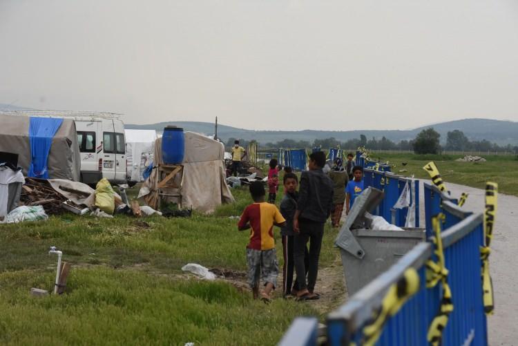 <p>Testin pozitif çıkması üzerine İnönü İlçe Hıfzıssıhha Kurulu, çadırda kalan yaklaşık 200 kişi için 14 günlüğüne karantina kararı aldı.</p>