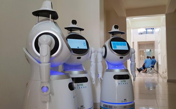 <p>Zora Bots</p>
<p><br />
Belçikalı Zora Bots firması tarafından geliştirilen 5 anti-epidemik robotu Birleşmiş Milletler tarafından Ruanda'da koronavirüs mücadelesi için kullanılıyor. </p>