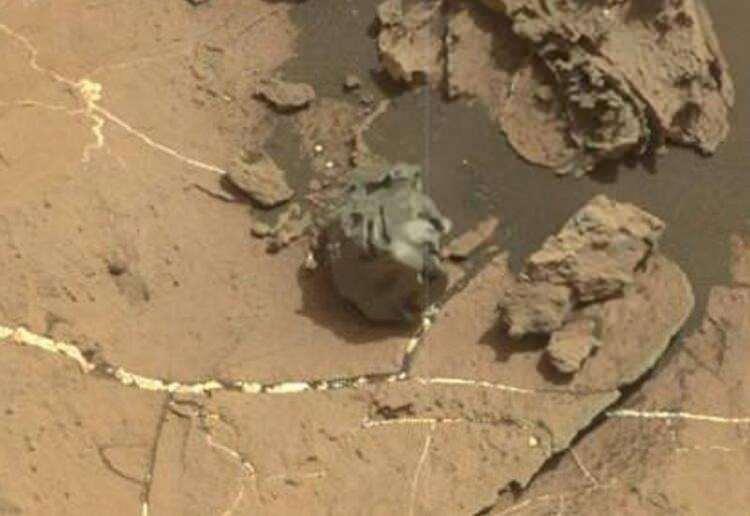 <p>Meteorun, Mars'a yakın olan Asteroid Kuşağı'ndan geldiği tahmin ediliyor.</p>
<p> </p>