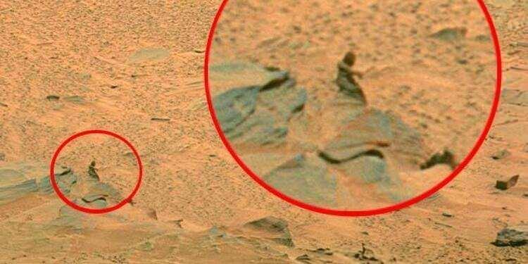 <p>İşte Mars'tan bugüne kadar Dünya'ya gönderilen kafa karıştıran diğer fotoğraflar...</p>
<p> </p>