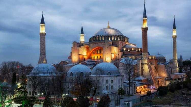 Ünlü tarihçi açıkladı! 1931 yılında CHP'nin KHK ile aldığı Ayasofya kararı
