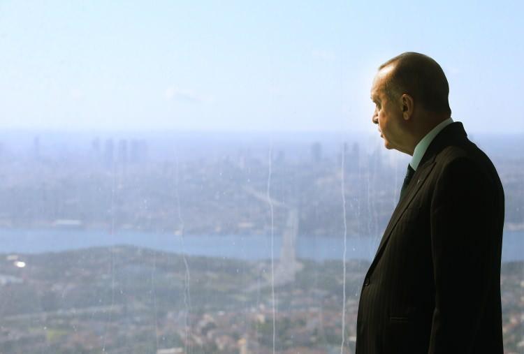 <p> Başkan Recep Tayyip Erdoğan, yapımı devam eden Çamlıca Kulesi'nde incelemelerde bulundu. </p>
