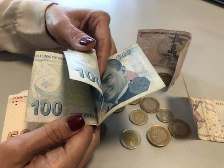 <p>1-3 yaş<br />
<br />
0-1300 cc aralığı<br />
<br />
Matrahı 81 bin 100 lira ve üstü<br />
<br />
<strong>2020 Temmuz MTV’si: 578 lira</strong></p>