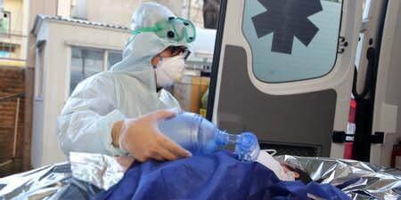 Koronavirüs etkilerinde yeni keşif: Tüm organlara yayılabiliyor