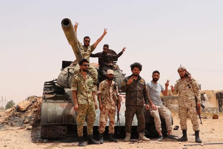 <p>Haberde, "Türkiye'nin Sirte konusunda blöf yaptığı" ve "Mısır karşısında hiç şansı olmadığı" ileri sürüldü.</p>

<ul>
</ul>
