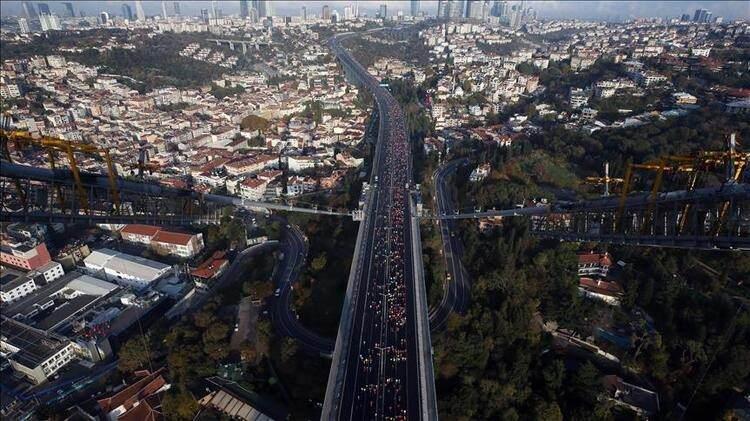 <p>20- İstanbul, Türkiye<br />
<br />
Nüfusu: 17.986</p>
