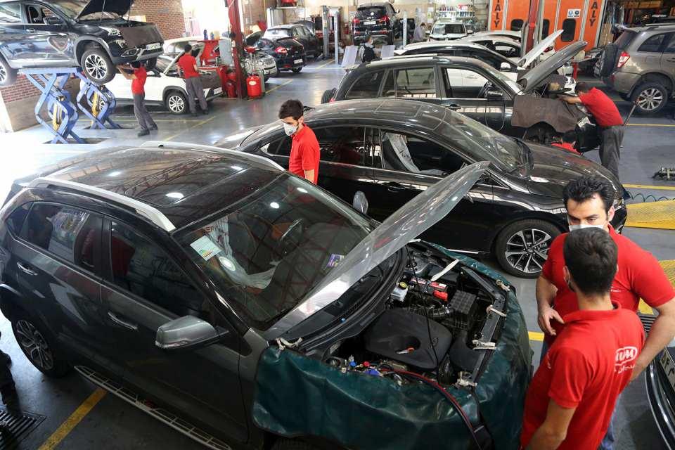 <p>İran'da ABD'nin yaptırımları geri getirmesinin ardından krizden bir türlü çıkamayan otomotiv sektörü, uzmanlara göre "koma" halinde. </p>
<p> </p>
