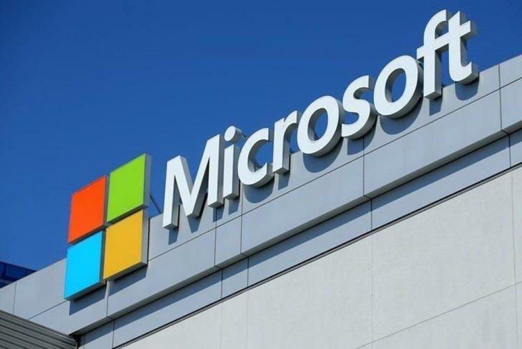 <p><strong>3- Microsoft</strong><br />
Marka değeri: 326,5 milyar dolar</p>
