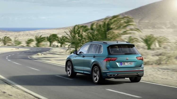 <p>150 beygir motor gücüne sahip versiyon 7 ileri DSG şanzıman ile sunulurken, 130 beygir gücündeki versiyon ise manuel vitesle ile sunuluyor.</p>
<p> </p>