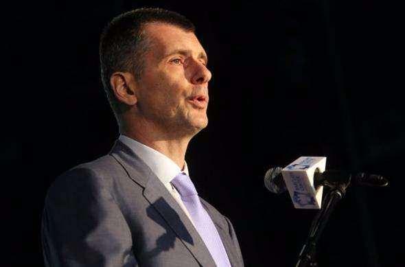 <p>8. Mikhail Prokhorov<br />
<br />
Ülke: Rusya<br />
<br />
Serveti: 8.9 milyar dolar</p>

<p> </p>
