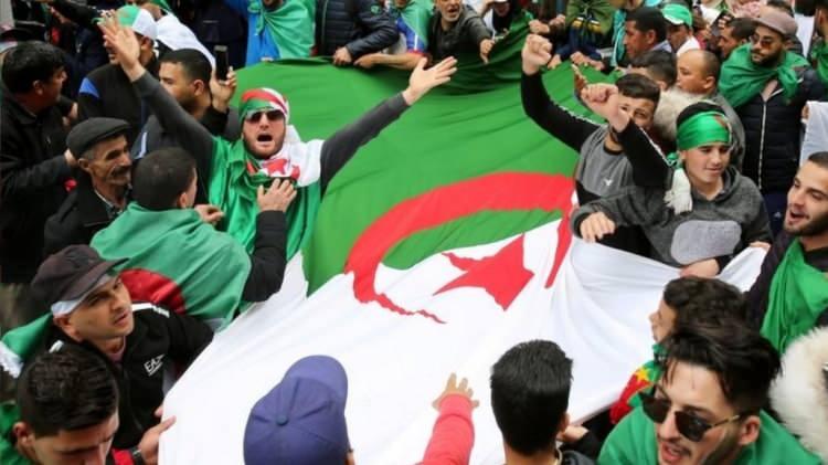 <p>Kalıntıların Cezayir'e getirilmesi ülkenin bağımsızlığını kazandığı 5 Temmuz 1962 tarihinin 58'inci seneyi devriyesinin hemen öncesine denk geldi.</p>
