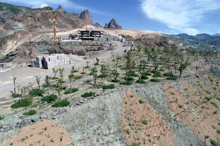 Yusufeli'nin 7'nci kez taşınma işleminde sona gelindi