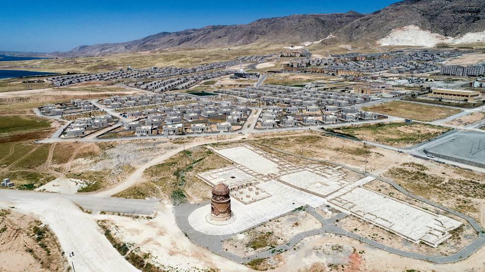 <p>"Biz yıllık 40-50 milyon liralık ekonomik büyüklüğe ulaşacağımızı hedefliyoruz. </p>
<p> </p>