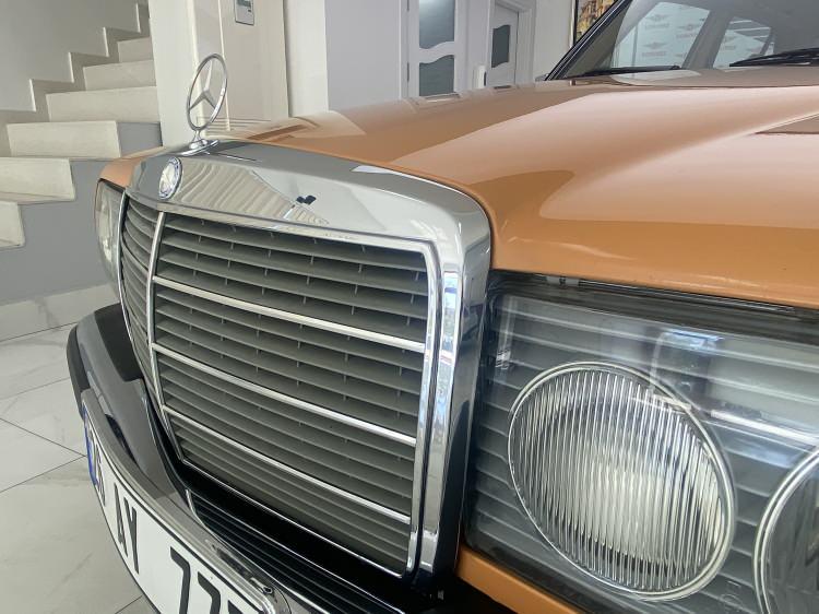 <p>Eskişehir’de 1977 model otomobili görenler dönüp bir daha bakıyor. Zamanının en değerli otomobili olan araç günümüze tamamen orijinal bir şekilde ulaştırılmış. <br />
 </p>
