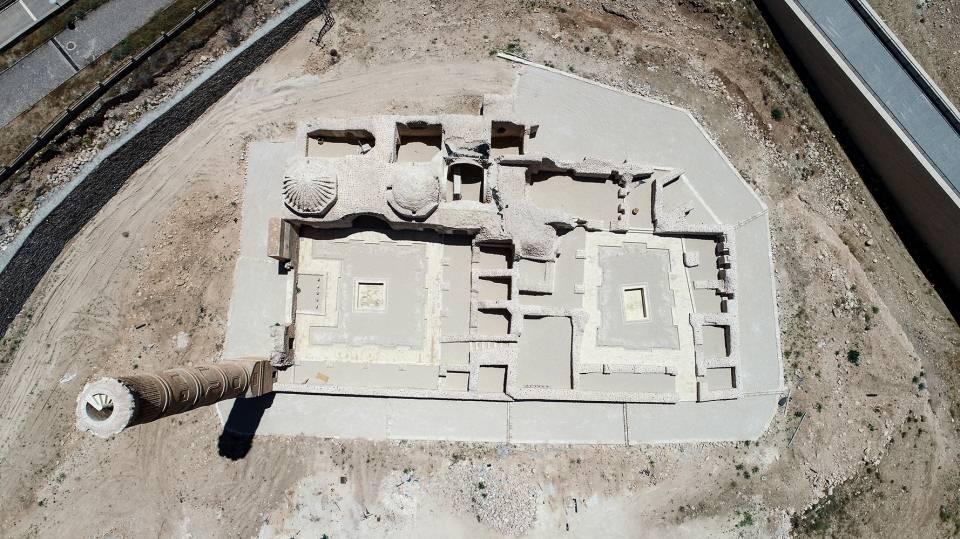 <p>Hasankeyf'in, önemli bir tarihi ve turistik merkez olma aşamasında çok iyi bir yere geleceğine inanıyoruz. Buradaki çevre düzenlemesi de bittiğinde eski ile yeninin birleştirildiği ve kendi hafızasını koruyan bir Hasankeyf'i görmüş olacağız."</p>