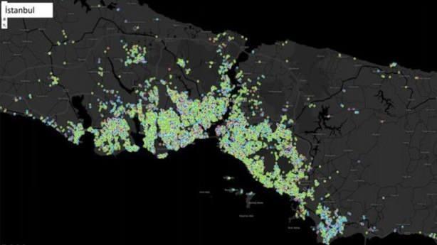 <p>Uygulama üzerinden bakıldığı zaman kıpkırmızı olan Esenler ilçesinin durumu dehşete düşürüyor. Öte yandan Bağcılar, Güngören ve Bahçelievler'de de kırmızılığın yoğun olduğu görülüyor. İşte, uygulamaya göre İstanbul'un vaka yoğunluk haritası. Mavi alanlar düşük riskli bölgeyi, kırmızı alanlar ise yüksek riskli alanları gösteriyor.</p>

<p> </p>
