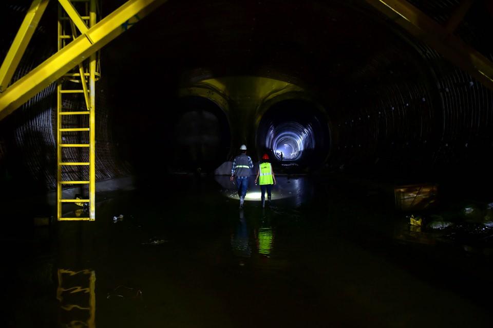 <p>Gayrettepe - Kağıthane-İstanbul Havalimanı Metro Hattında yapım faaliyetleri 07.12.2016 tarihinde başladı. </p>