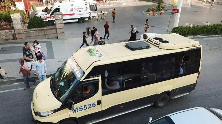 <p>Denetimlerin sıklaştığı Küçükçekmece'de şoförler, cezadan kurtulmak için her yolu denerken, Esenyurt'ta drone'lu denetime yakalanan şoförler ise cezadan kurtulamadı.</p>