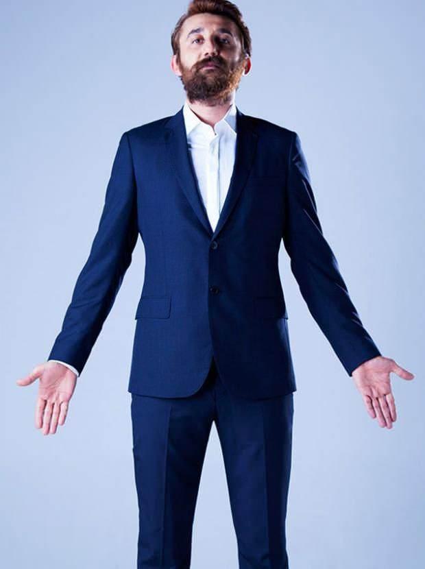 <p>Memili, moda editörü Didem Dayıcıoğlu ile evlidir.</p>
