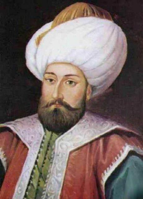 <p><strong>3- Sultan I. Murad:</strong> (Hüdavendigâr) Bursa/ Muradiye’de kendine ait üstü açık türbesinde (Muradiye bir hanedan mezarlığıdır).</p>
