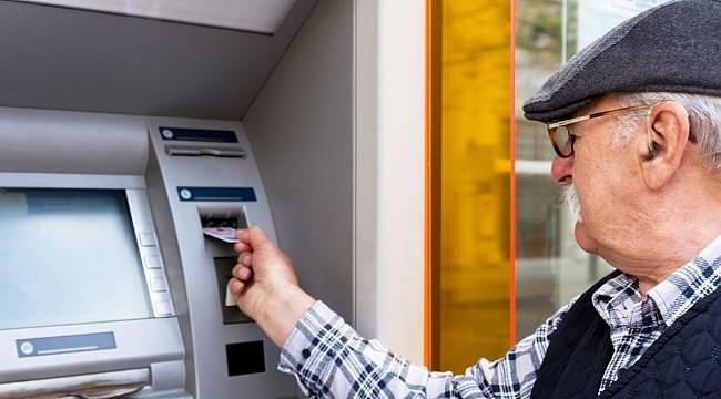 PTT'den düşük faizli kredi: "PTT SMS Kredi" hizmetiyle 60 ay vadeli kredi verecek!