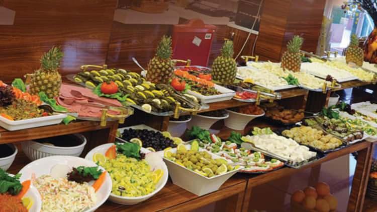 <p>-Y&Uuml;KSEK RİSK-</p>

<p>A&ccedil;ık b&uuml;fe yemek</p>
