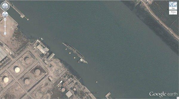 <p>20. Batık bir gemi (30.541634, 47.825445) Basrah, Irak</p>
<p> </p>