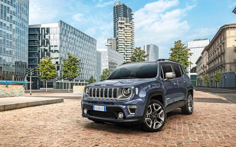<p>Jeep Compass ise maksimum <strong>150 bin TL</strong> için 24 ay vadeli <strong>yüzde 0,99 </strong>faizli kredi seçeneği ile yeni sahiplerini bekliyor.</p>