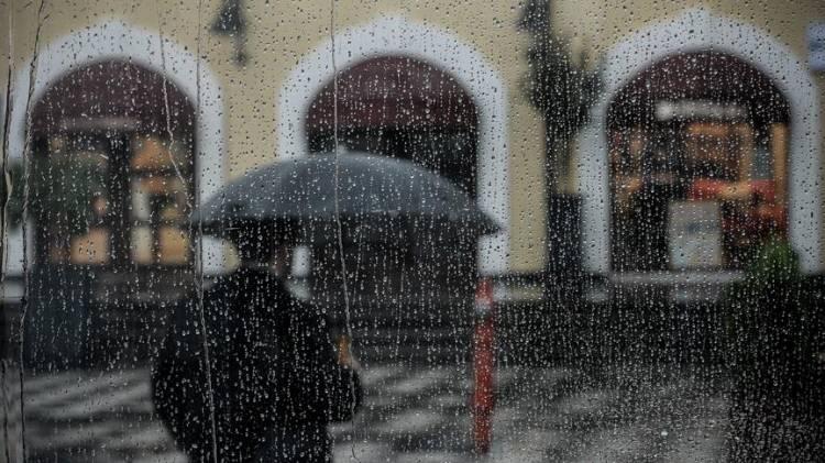 <p>ADANA 24&deg;C, 35&deg;C<br />
Az bulutlu ve a&ccedil;ık</p>

<p>ANTALYA 26&deg;C, 32&deg;C<br />
Az bulutlu ve a&ccedil;ık</p>

<p>HATAY 24&deg;C, 33&deg;C<br />
Az bulutlu ve a&ccedil;ık</p>

<p>ISPARTA 18&deg;C, 32&deg;C<br />
Par&ccedil;alı ve az bulutlu</p>
