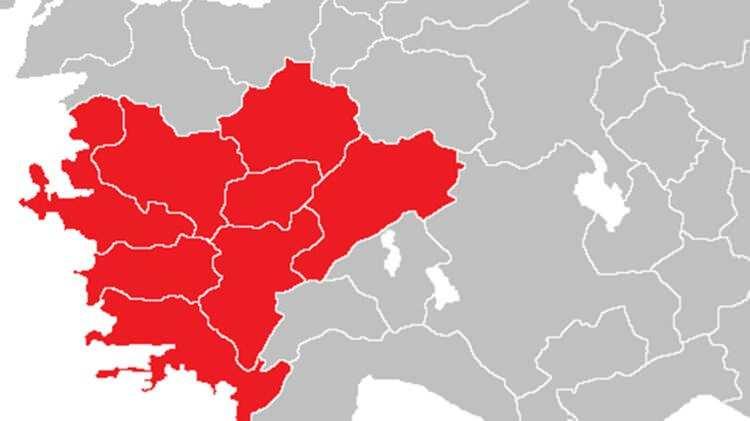 <p>EGE </p>
<p>Sağlık Bakanlığı'nın geçtiği verilere göre Ege'de 54 yeni vaka görüldü.</p>