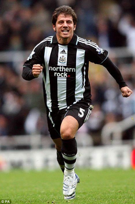 <p>Emre Belözoğlu - Newcastle United</p>
