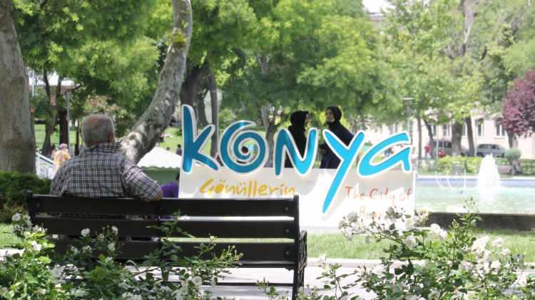 <p>En fazla yeni vakanın görüldüğü yerler</p>

<p>Konya</p>

