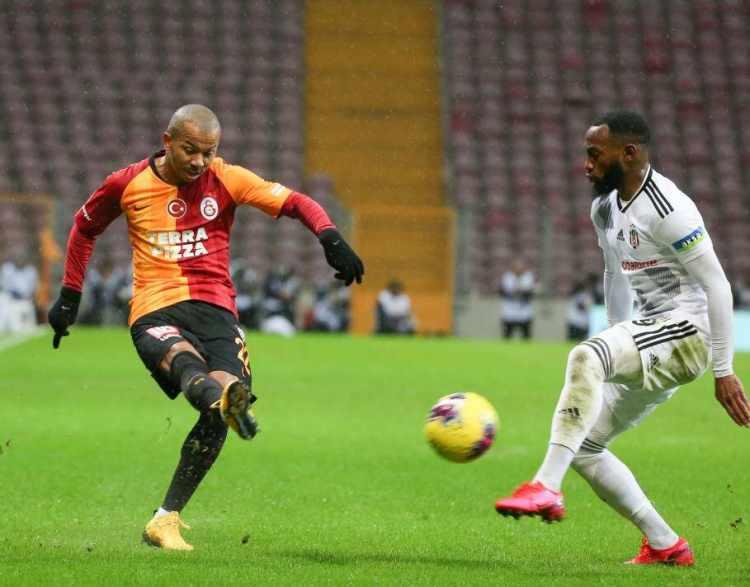 <p>MARIANO</p>
<p>Yaş:34<br />
Mevkii: Sağ bek</p>