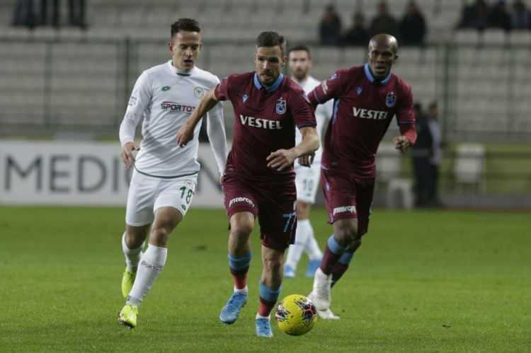 <p><strong>FILIP NOVAK</strong></p>

<p>Yaş: 30<br />
Mevkii: Sol bek</p>
