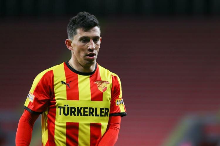 <p>ANDRE CASTRO</p>

<p>Yaş: 32<br />
Mevkii: Orta saha</p>
