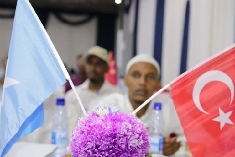 <p>Biz bundan sonra Erdoğan'ı ikinci Sultan Mehmet olarak görüyoruz. Ayasofya'dan sonra inşallah Mescid-i Aksa özgürlüğüne de kavuşacak inşallah" ifadelerini kullandı.</p>