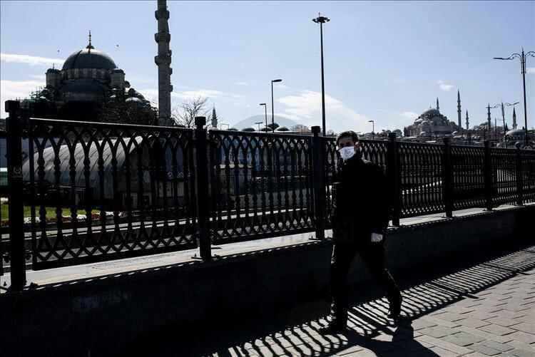 <p>Jandarmanın söz konusu denetimleri sürdüreceği belirtildi.</p>

<p> </p>
