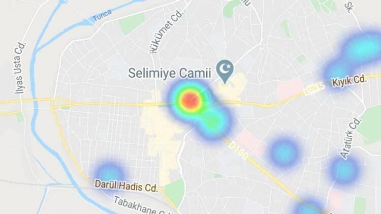 <p>EDİRNE<br />
Toplamda dört gruba ayrılan görevliler gün boyu kentin ana caddeleri ve bu caddeler üzerinde bulunan kafe, restoran, çay bahçesi ve alışveriş merkezleri gibi işletmelerde denetim yapıyor.. İşletmelerde yapılan denetimde, ekipler sürekli olarak işletme sahiplerine maske, sosyal mesafe ve sağlık tedbirlerini hatırlattı.</p>