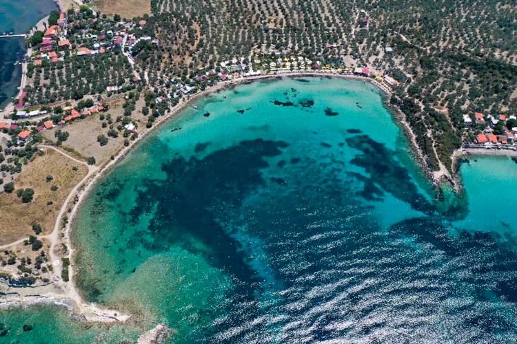 <p>SARDALA KANYONU</p>
<p>Batı Karadeniz'in cazibe merkezi Kandıra'da yer alan Sardala Koyu, eşsiz doğasıyla tatilcilerden ilgi görüyor.</p>