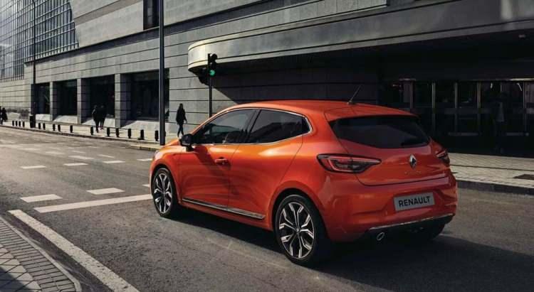 <p><strong>RENAULT CLİO</strong></p>
<p>Yeni Clio, Türkiye'de Joy, Touch ve Icon olmak üzere üç donanım seviyesi ile satışta.</p>