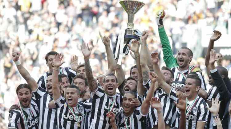 <p>Juventus (İtalya)</p>
<p>Şampiyonluk sayısı: 35</p>