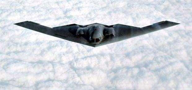 <p><strong>1. B-2 Spirit Stealth Bomber – 2.1 milyar dolar</strong></p>

<p> </p>
