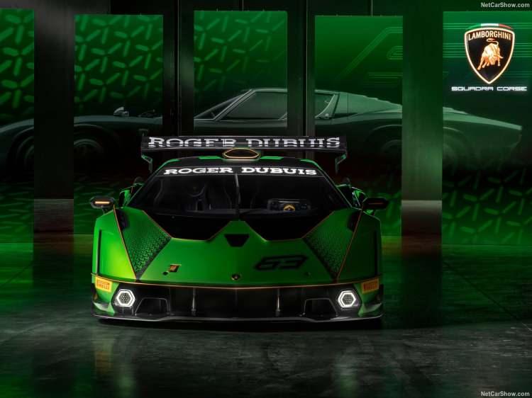 <p>Lamborghini Essenza SCV12 olarak adlandırılan ve sınırlı sayıda üretilecek olan araç, daha önceden bilindiği üzere trafiğe çıkamıyor, yani sadece pistler için geliştirildi.</p>