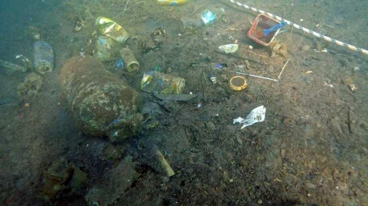 Kaş Limanı'nda 'utandıran fotoğraflar'