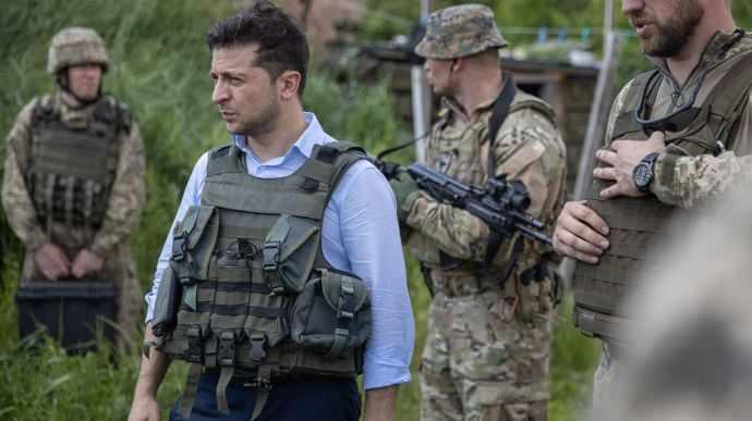 <p>Ukrayna Savunma Bakanlığı, Rusya'nın devlet düzeyinde terörist faaliyetlere destek olduğunu söyleyerek Donbas'a silah sevkiyatını artırma isteğinin "doğrudan silahlı saldırganlık" olduğunu açıkladı.</p>
